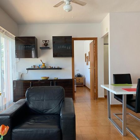 Apartment With Side Seaview 60 Meters From Sea Torrevieja Exterior foto